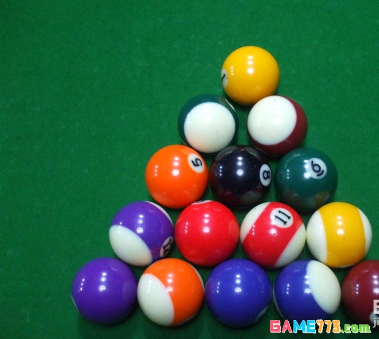 MaxonCinema 4D怎么制作台球模型并贴图